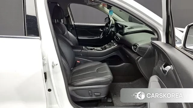 Hyundai The New Santa Fe 2021 Белый из Кореи, фото 2