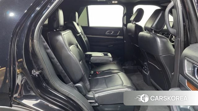 Ford Explorer 2018 Черный из Кореи, фото 2