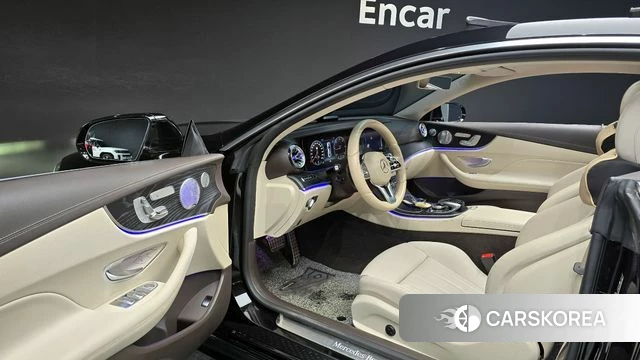 Mercedes-Benz E-Class W213 2019 Черный из Кореи, фото 2