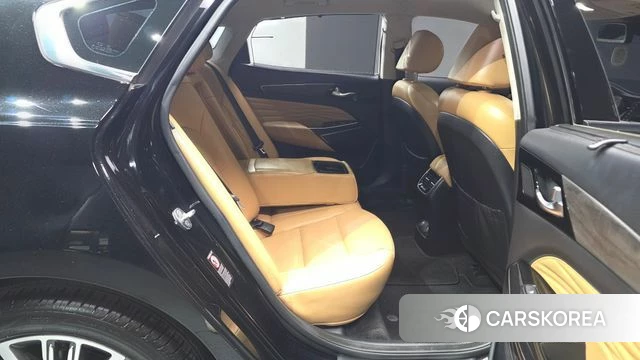 Kia K7 Premier 2021 Черный из Кореи, фото 2