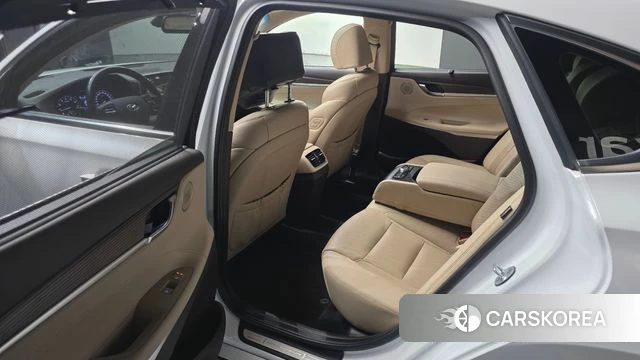 Hyundai Grandeur IG 2018 Белый из Кореи, фото 2