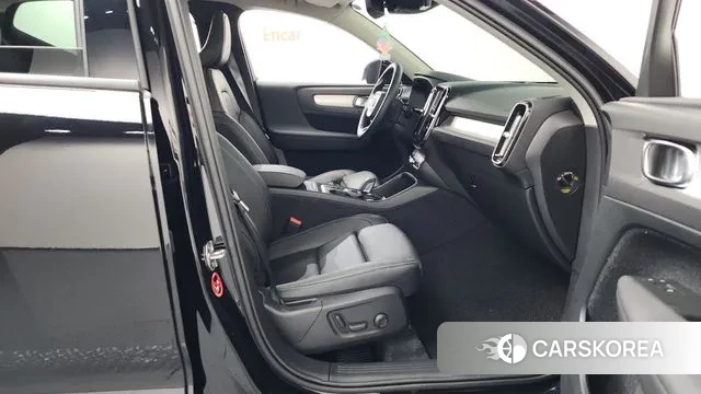 Volvo XC40 2020 Черный из Кореи, фото 2