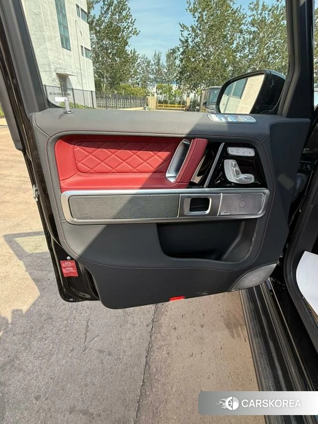 Mercedes-Benz G-class 2025 Черный из Китая, фото 2