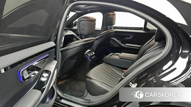 Mercedes-Benz S-Class W223 2022 Черный из Кореи, фото 2