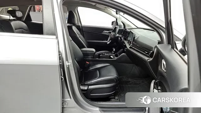 Kia Sportage 5th Generation 2023 Серый из Кореи, фото 2