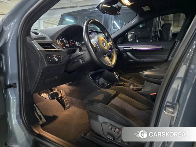 BMW X2 (F39) 2021 Серебристо-серый из Кореи, фото 2