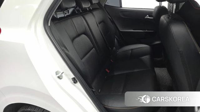 Kia Morning Urban (JA) 2022 Белый из Кореи, фото 2
