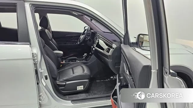 Ssangyong Beautiful Korando 2019 Серебряный из Кореи, фото 2