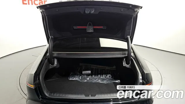 Hyundai Grandeur (GN7) id 2637992 из Кореи 2