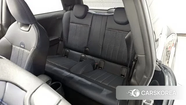 Mini Cooper S 4th Generation 2024 Черный из Кореи, фото 2