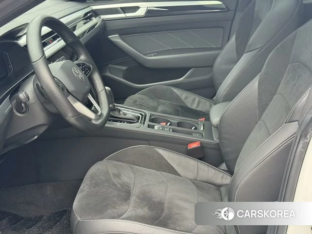 Volkswagen CC 2022 Белый из Китая, фото 2