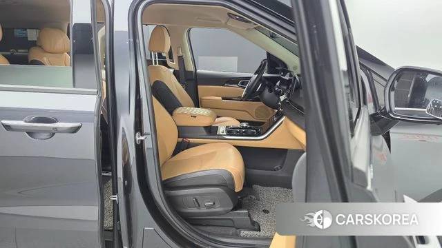 Kia Carnival 4th generation 2021 Серый из Кореи, фото 2