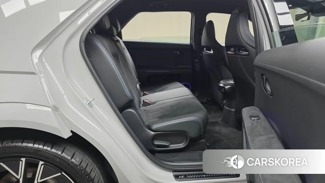 Hyundai Ionic 5 2025 Серебристо-серый из Кореи, фото 2