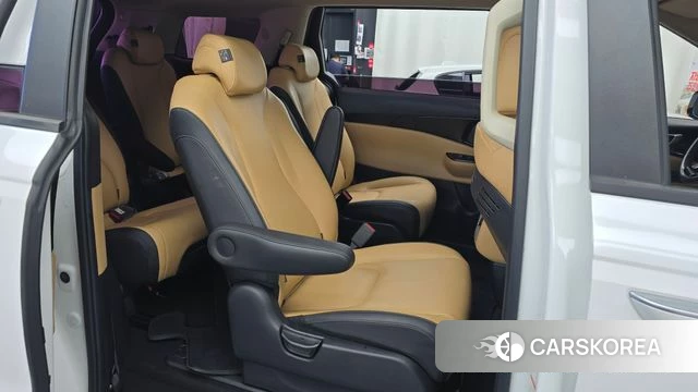 Kia Carnival 4th generation 2021 Белый из Кореи, фото 2