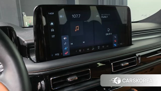 Lincoln Aviator 2nd generation 2024 Белый из Кореи, фото 2