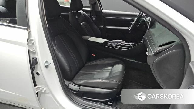 Hyundai Sonata (DN8) 2019 Белый из Кореи, фото 2
