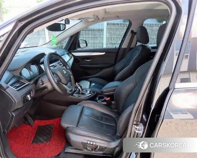 BMW 2 Series Active Tourer (F45) 2019 Черный из Кореи, фото 2