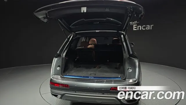 Audi Q7 (4M) id 2687825 из Кореи 2