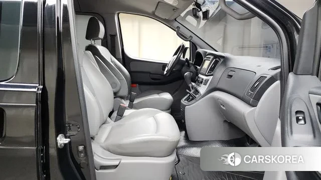 Hyundai The New Grand Starex 2020 Черный из Кореи, фото 2