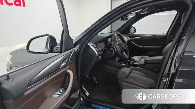 BMW X3 (G01) 2023 Серый из Кореи, фото 2