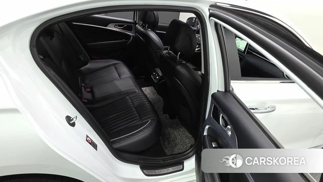 Genesis G70 2020 Белый из Кореи, фото 2