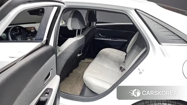 Hyundai Avante (CN7) 2021 Белый из Кореи, фото 2