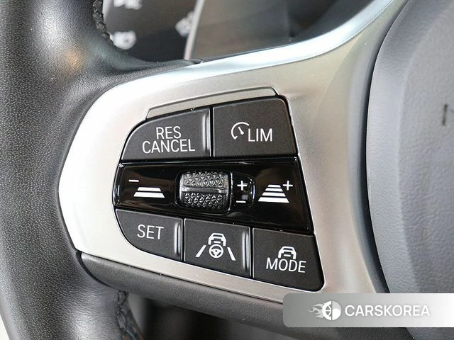 BMW 3 Series (G20) 2023 Белый из Кореи, фото 2