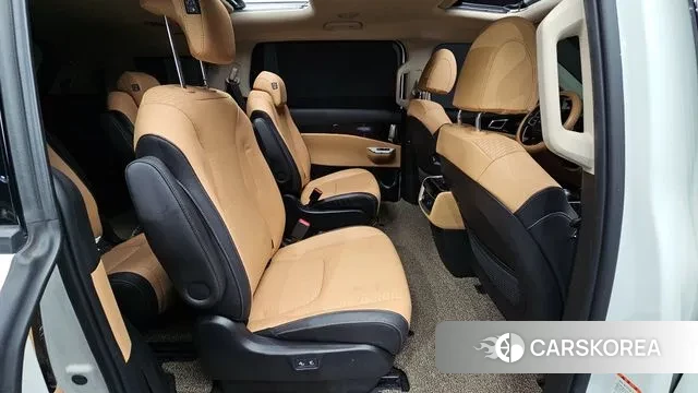 Kia Carnival 4th generation 2022 Белый из Кореи, фото 2