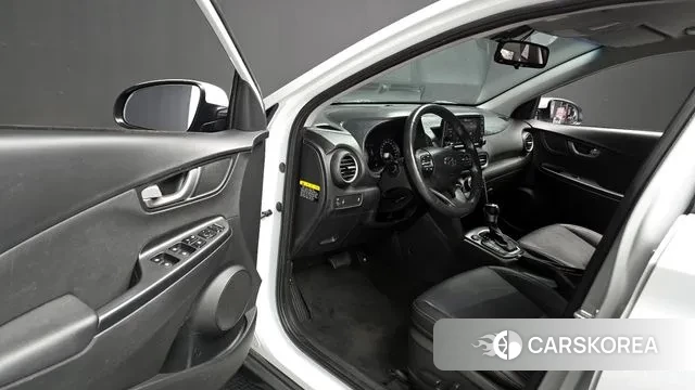 Hyundai Kona 2018 Белый из Кореи, фото 2