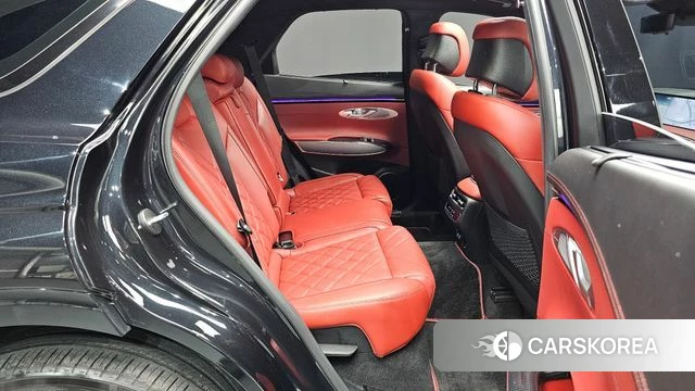 Genesis GV70 2024 Черный из Кореи, фото 2