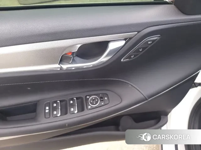 Hyundai The New Grandeur IG Hybrid 2021 Белый из Кореи, фото 2