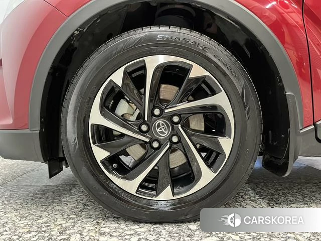 Toyota IZOA 2021 Красный из Китая, фото 2