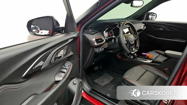 Chevrolet (GM Daewoo) Trailblazer 2022 Красный из Кореи, фото 2