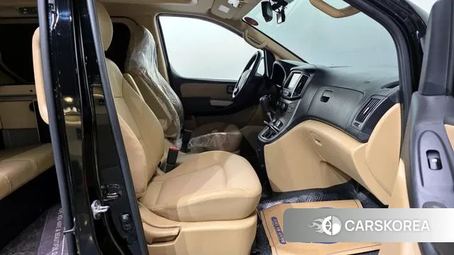 Hyundai The New Grand Starex 2019 Черный из Кореи, фото 2