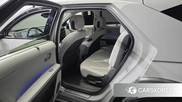 Hyundai Ionic 5 2022 Серебристо-серый из Кореи, фото 2