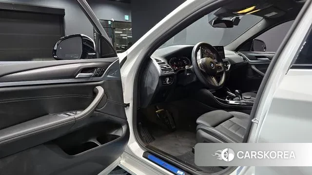 BMW X4 (G02) 2024 Белый из Кореи, фото 2