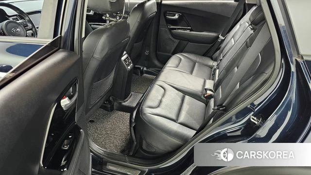 Kia Niro 2018 Синий из Кореи, фото 2