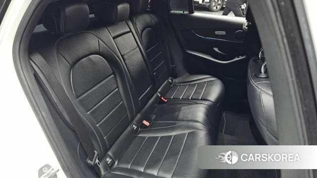 Mercedes-Benz GLC-Class X253 2019 Белый из Кореи, фото 2