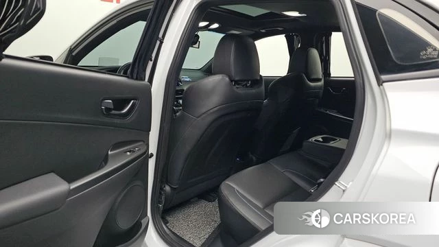 Hyundai The New Kona 2022 Белый из Кореи, фото 2