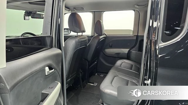 Kia The New Kia Ray 2023 Черный из Кореи, фото 2