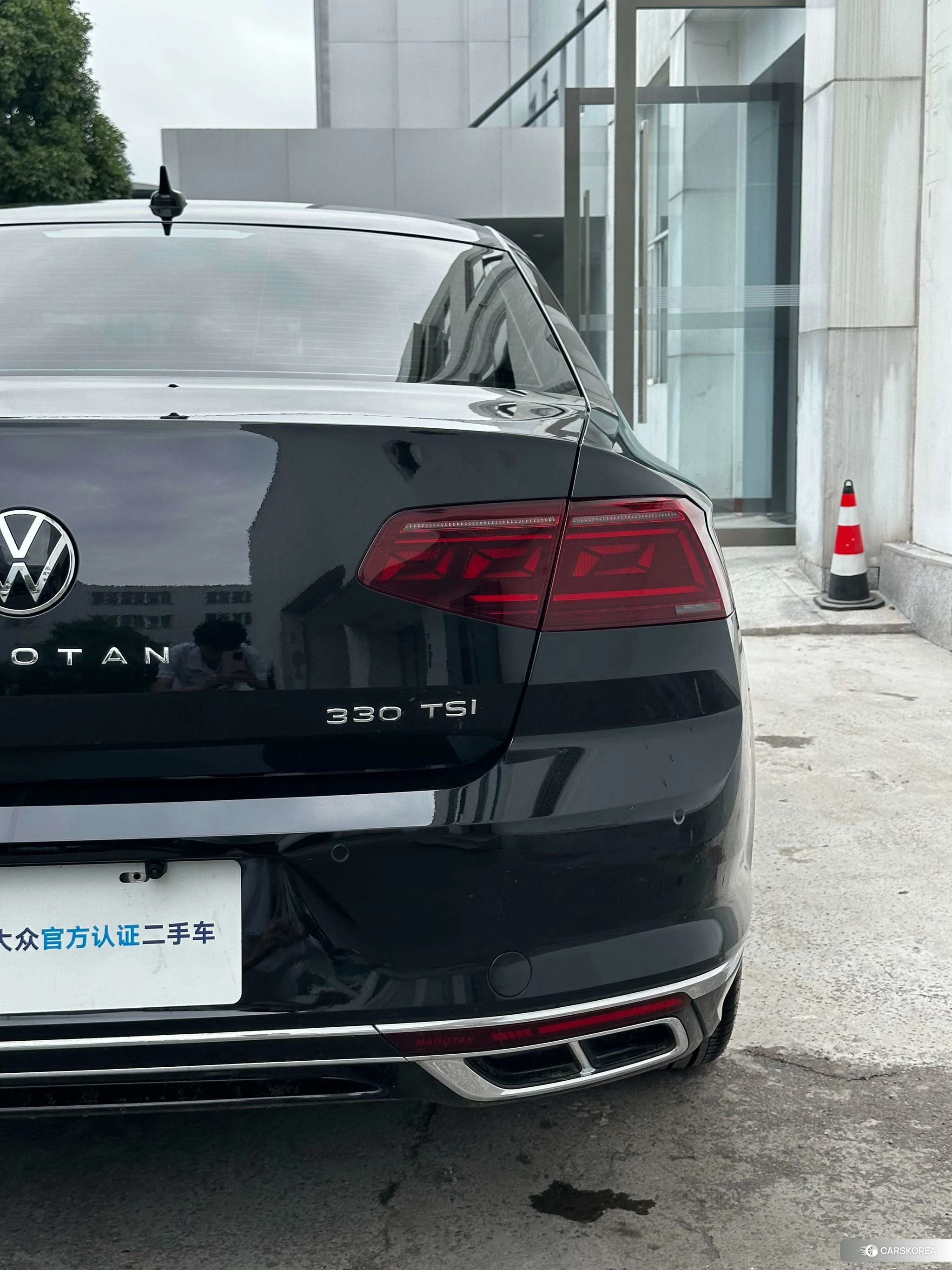 Volkswagen Magotan 2024 Черный из Китая, фото 2