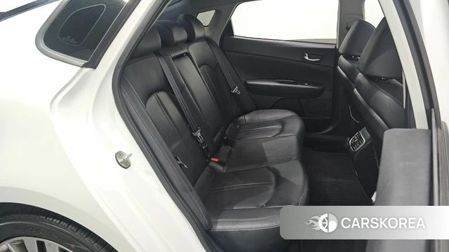 Kia The New K5 2nd generation 2018 Белый из Кореи, фото 2
