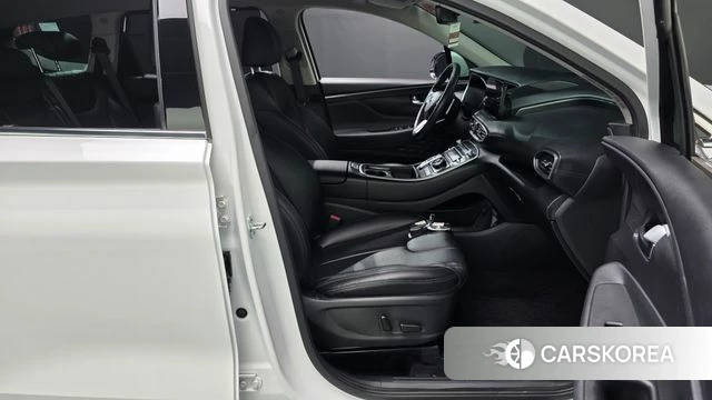 Hyundai The New Santa Fe 2021 Белый из Кореи, фото 2