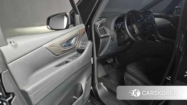 Toyota Alphard 4th Generation 2024 Черный из Кореи, фото 2