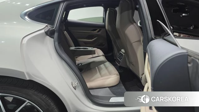 Porsche Taycan 2024 Серый из Кореи, фото 2