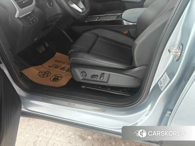 Volkswagen ID.4 X 2024 Синий из Китая, фото 2