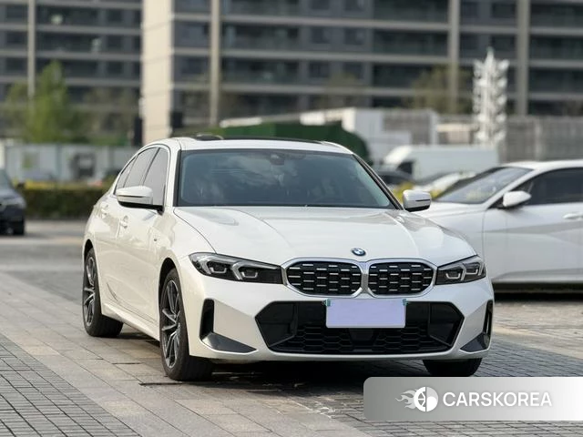 BMW 3 series 2025 Белый из Китая, фото 2