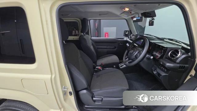 Suzuki Jimny 2025 Жемчужный цвет из Кореи, фото 2