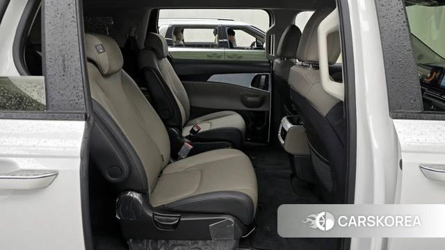 Kia The New Carnival 4th Generation 2025 Белый из Кореи, фото 2