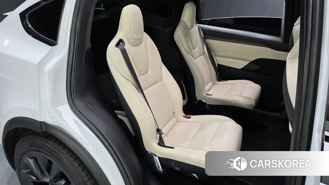 Tesla Model X 2023 Белый из Кореи, фото 2